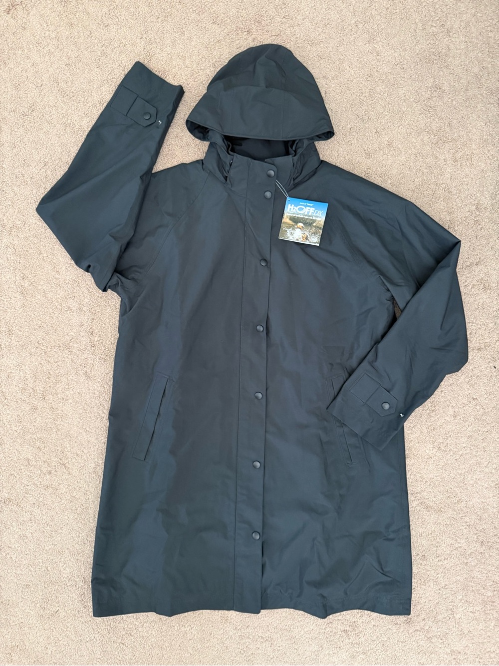 L.L. Bean Women’s Black Hooded Raincoat H2OFF Size Large Regular NWT